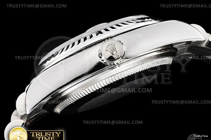 0523 Sporty RMDJ0253B – DJ Midsize 31mm 822
